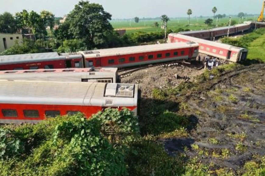 Train derailment in Bihar kills 4, injures 100