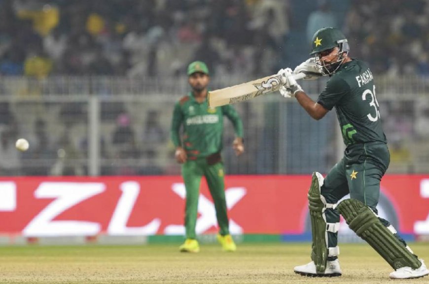 Pakistan thrash Bangladesh by 7 wickets at Eden Gardens, keep World Cup hopes alive