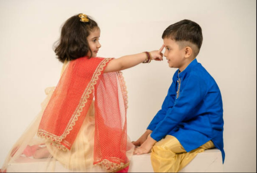 What is the story behind the bond celebrated on Bhai Dooj between siblings?