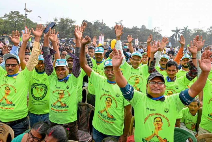 Mamata Banerjee Urges Unity to Counter BJP's Divisive Politics