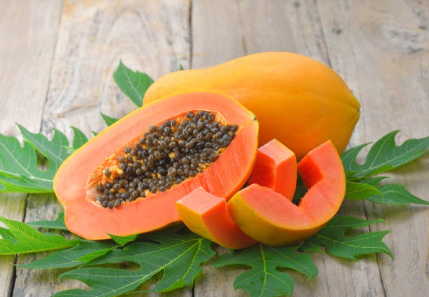 Is it necessary to eat papaya on an empty stomach to reap its health benefits, or can it be consumed at any time of the day?