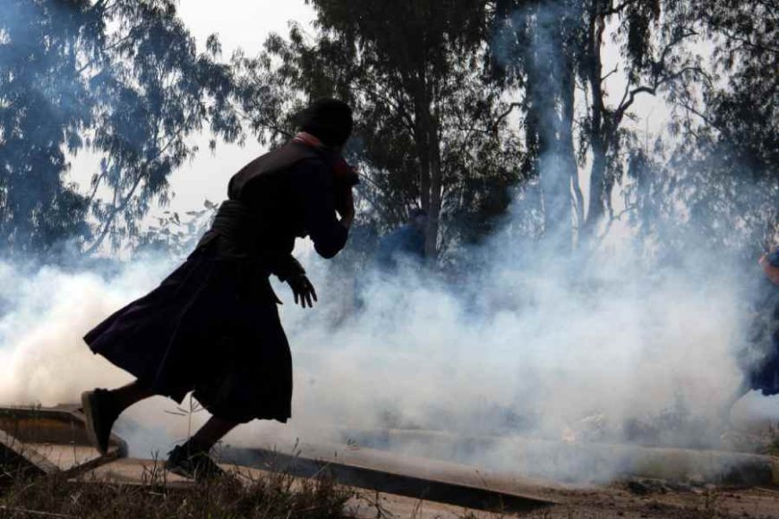 Haryana Police Use Drones to Drop Teargas on Farmers, Escalating Protests at Delhi Borders
