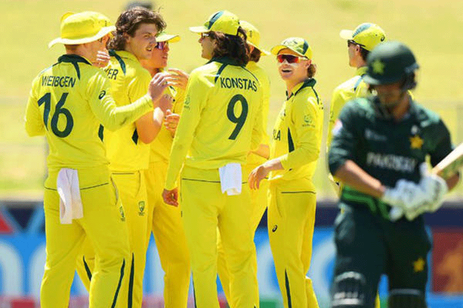 Australia Clinch Thrilling Victory Over Pakistan to Reach ICC U-19 World Cup Final