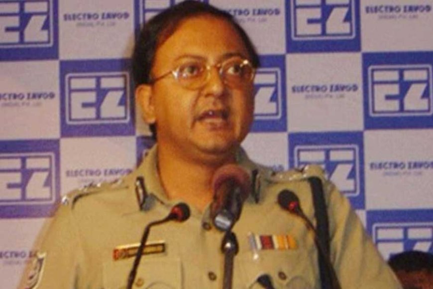 Rapid Changes in Bengal's Police Leadership Raise Eyebrows